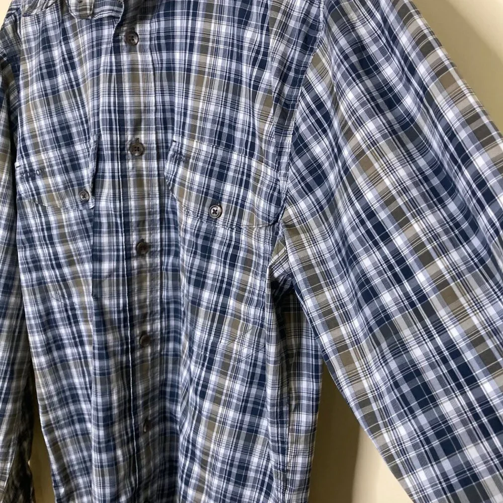 Filson Fishing Shirt Mens Small Navy Blue White Tan Plaid Lightweight Vented - Picture 6 of 10